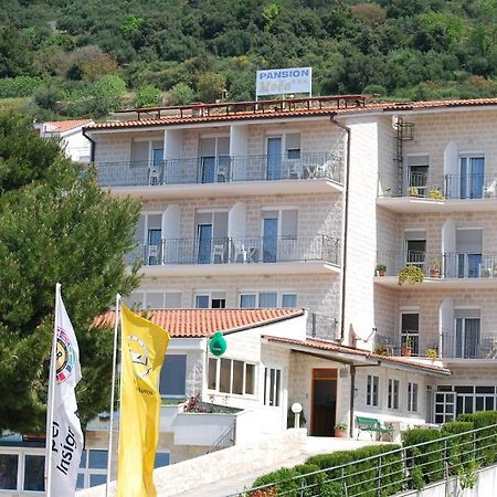 Pansion Komfor Moca Makarska Kültér fotó