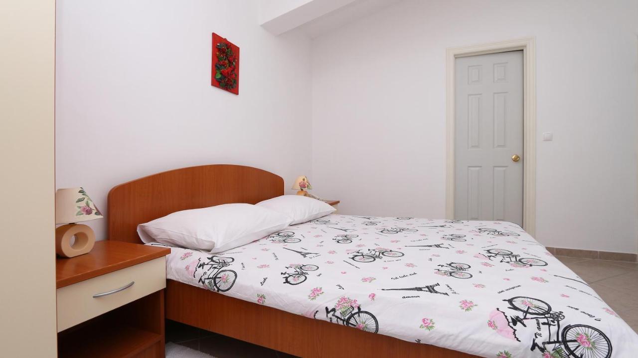 Pansion Komfor Moca Makarska Kültér fotó