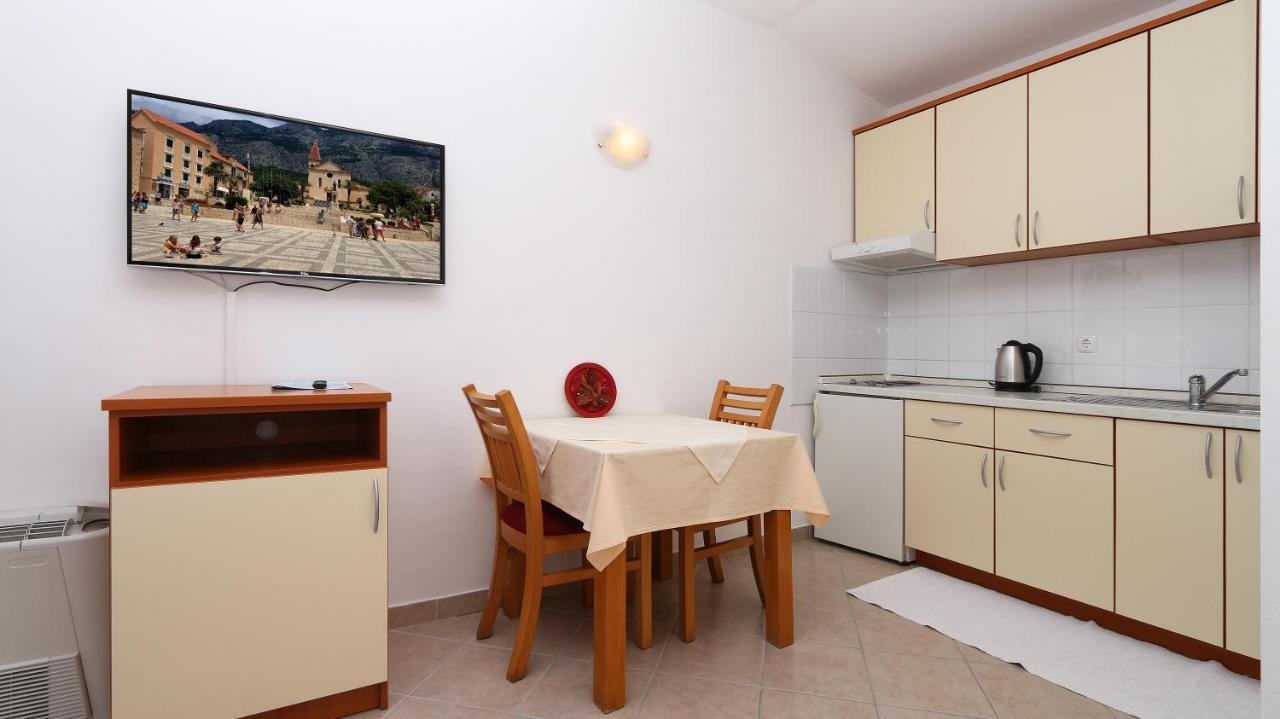 Pansion Komfor Moca Makarska Kültér fotó